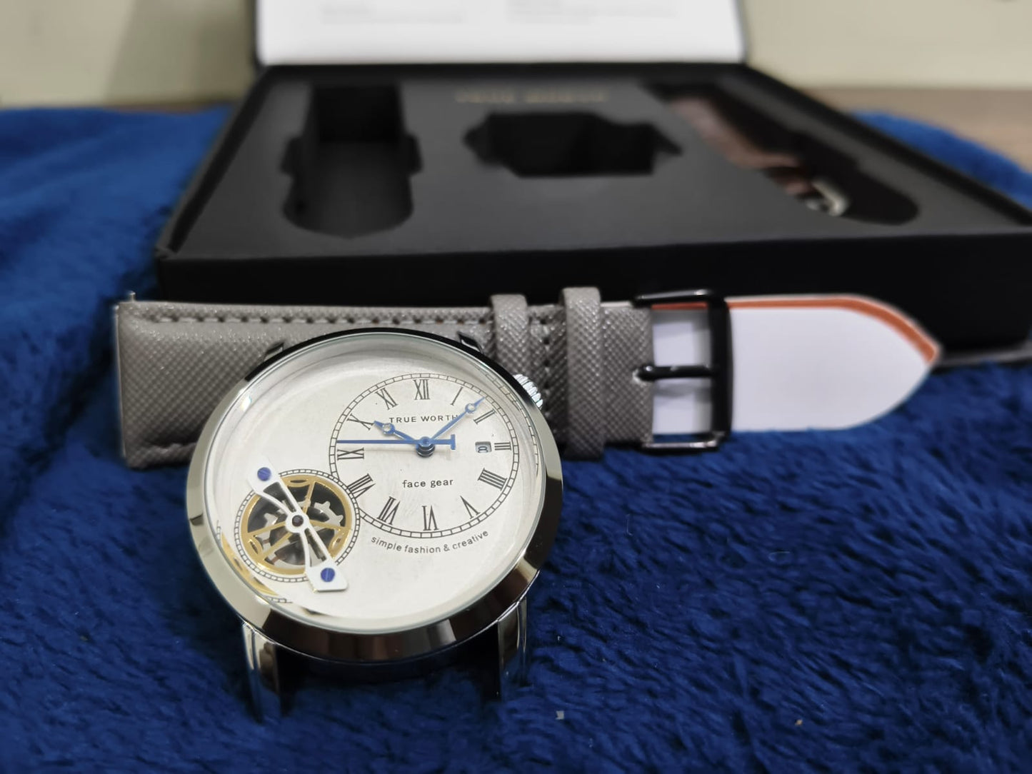 True-Worth Face Gear - Dual Straps Luxury Watches