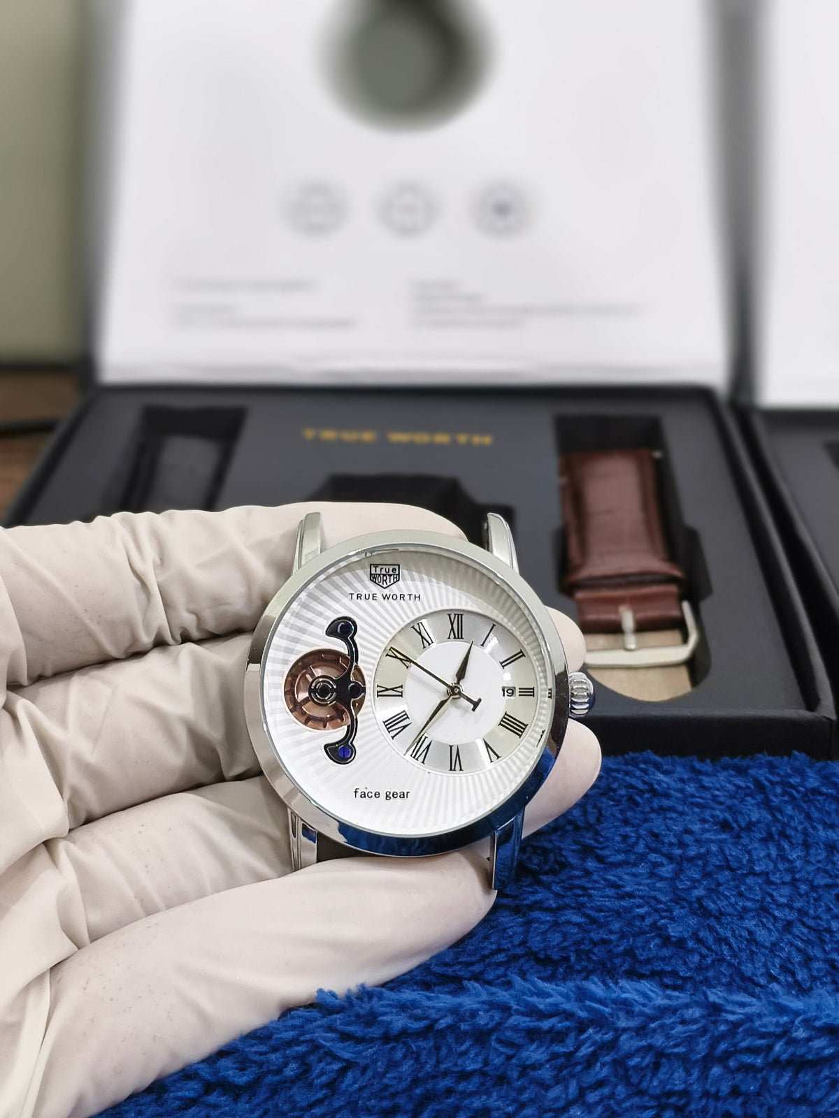 True-Worth Face Gear - Dual Straps Luxury Watches